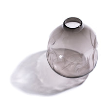 Load image into Gallery viewer, Deflated Vase Small