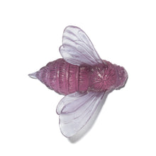 Load image into Gallery viewer, Bee - Wings In

